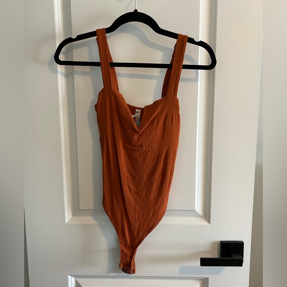 Free people pippa v-wire bodysuit xs